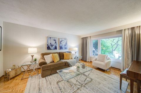 Photo 7 at 81 Amanda Drive, Agincourt North, Toronto