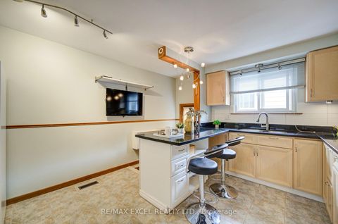Photo 16 at 81 Amanda Drive, Agincourt North, Toronto