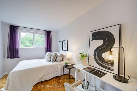Photo 20 at 81 Amanda Drive, Agincourt North, Toronto