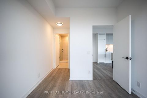 Photo 6 at 1602 - 285 Dufferin Street, South Parkdale, Toronto