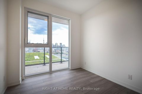 Photo 11 at 1602 - 285 Dufferin Street, South Parkdale, Toronto