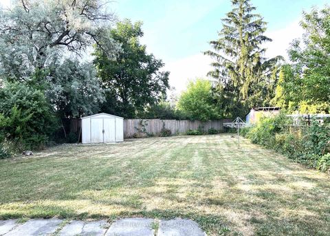 Photo 17 at 28 Greyhound Drive, Steeles, Toronto