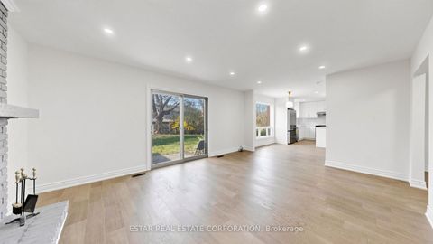 Photo 2 at 91 Whitehorn Crescent, Don Valley Village, Toronto