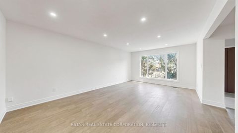 Photo 4 at 91 Whitehorn Crescent, Don Valley Village, Toronto