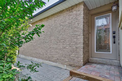 Photo 1 at 63 Don Head Village Boulevard, North Richvale, Richmond Hill