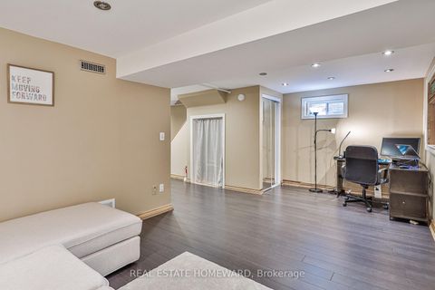 Photo 29 at 63 Don Head Village Boulevard, North Richvale, Richmond Hill