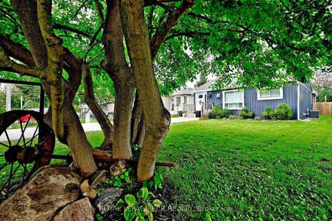 Photo 2 at 779 Sheppard Avenue, Historic Lakeshore Communities, Georgina