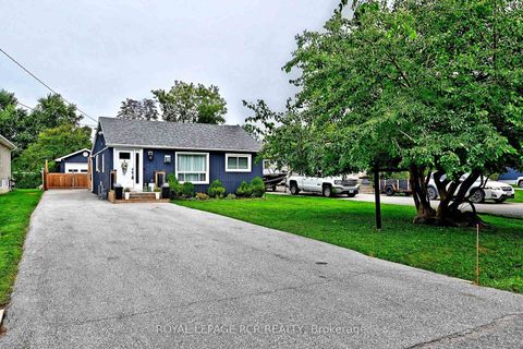Photo 3 at 779 Sheppard Avenue, Historic Lakeshore Communities, Georgina
