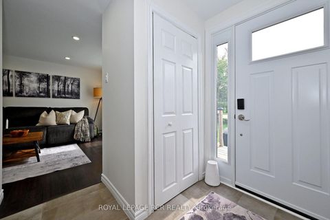 Photo 5 at 779 Sheppard Avenue, Historic Lakeshore Communities, Georgina
