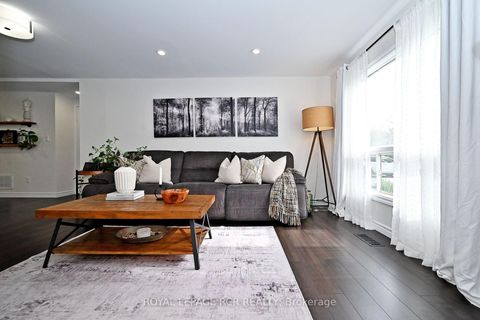 Photo 6 at 779 Sheppard Avenue, Historic Lakeshore Communities, Georgina