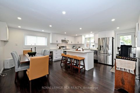 Photo 10 at 779 Sheppard Avenue, Historic Lakeshore Communities, Georgina
