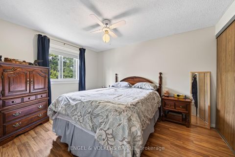 Photo 10 at 78 Wallace Drive, Northwest, Barrie
