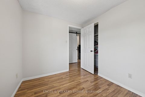 Photo 12 at 78 Wallace Drive, Northwest, Barrie