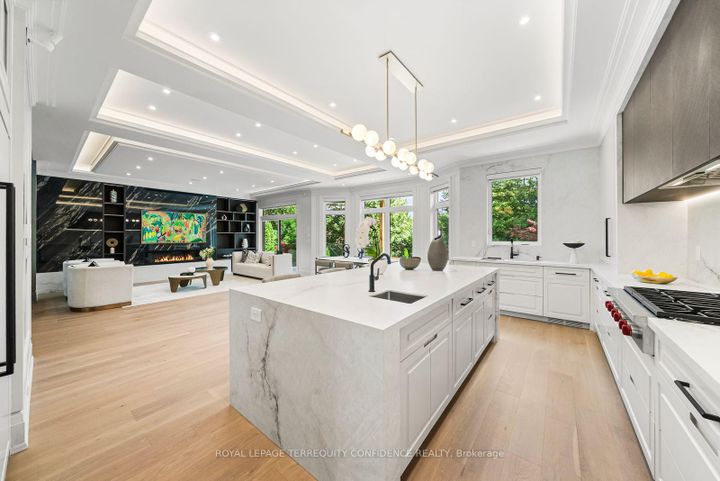 Photo 19 at 31 Palomino Crescent, Bayview Village, Toronto