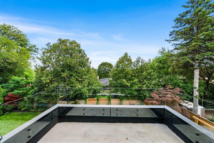 Photo 25 at 31 Palomino Crescent, Bayview Village, Toronto
