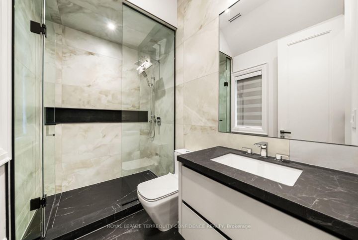 Photo 34 at 31 Palomino Crescent, Bayview Village, Toronto