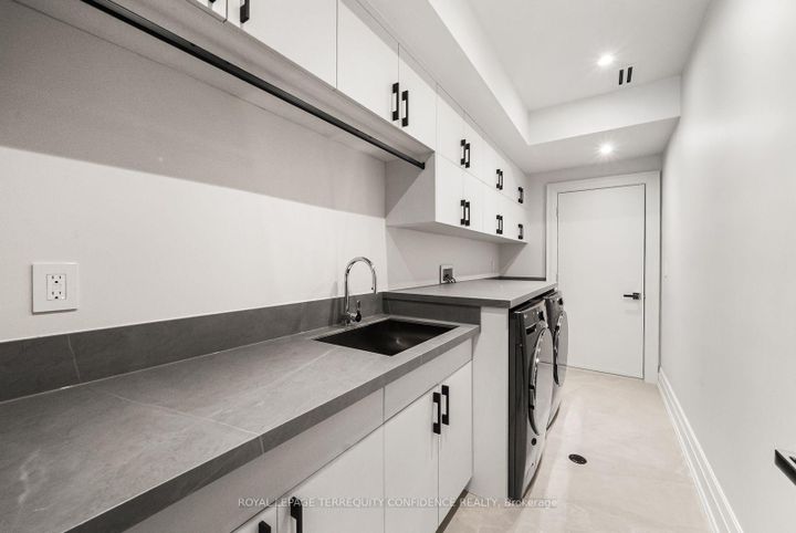 Photo 43 at 31 Palomino Crescent, Bayview Village, Toronto