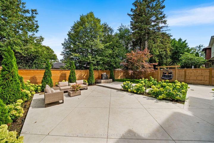 Photo 48 at 31 Palomino Crescent, Bayview Village, Toronto