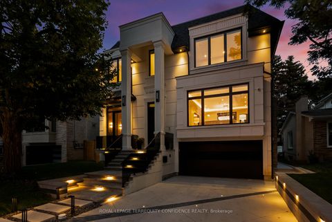 Photo 0 at 31 Palomino Crescent, Bayview Village, Toronto