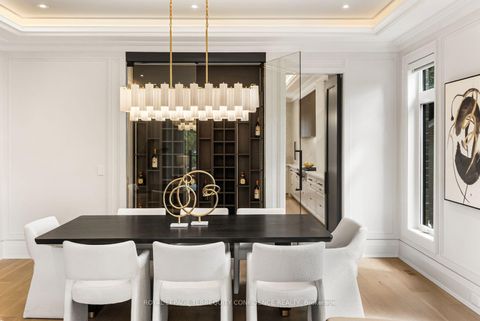 Photo 10 at 31 Palomino Crescent, Bayview Village, Toronto