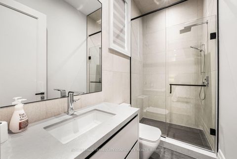 Photo 42 at 31 Palomino Crescent, Bayview Village, Toronto