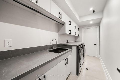 Photo 43 at 31 Palomino Crescent, Bayview Village, Toronto