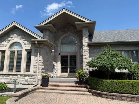 Photo 4 at 49 Shore Crescent, Historic Lakeshore Communities, Georgina