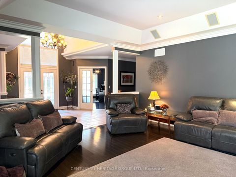 Photo 11 at 49 Shore Crescent, Historic Lakeshore Communities, Georgina