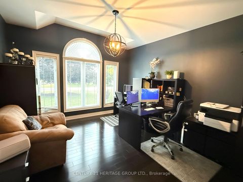 Photo 17 at 49 Shore Crescent, Historic Lakeshore Communities, Georgina