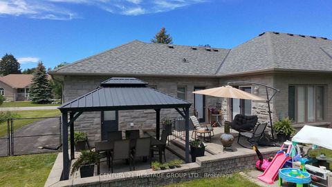 Photo 33 at 49 Shore Crescent, Historic Lakeshore Communities, Georgina