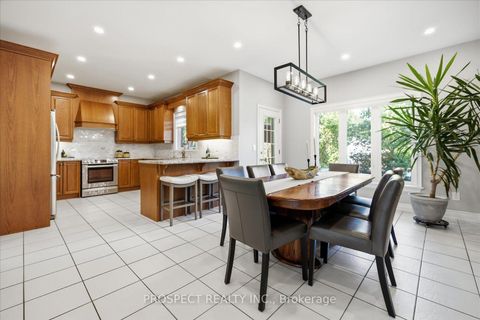 Photo 17 at 56 Cipriano Court, Islington Woods, Vaughan