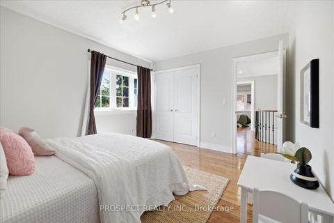 Photo 37 at 56 Cipriano Court, Islington Woods, Vaughan