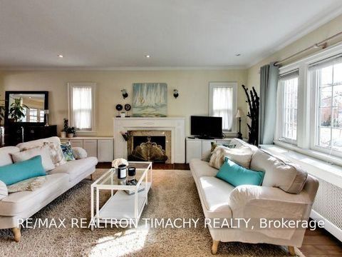 Photo 3 at 61 Thirty Seventh Street, Long Branch, Toronto