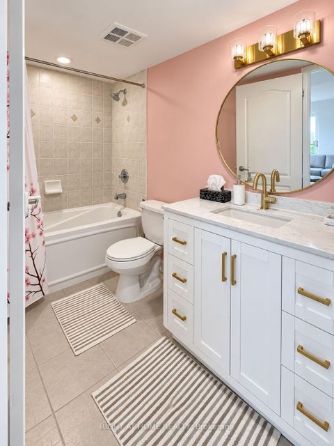 Photo 9 at 2214 - 17 Barberry Place E, Bayview Village, Toronto