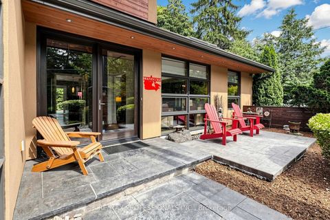 Photo 2 at 9 Annis Road, Scarborough Village, Toronto