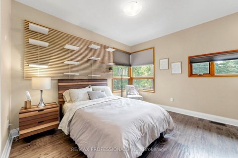 Photo 28 at 9 Annis Road, Scarborough Village, Toronto