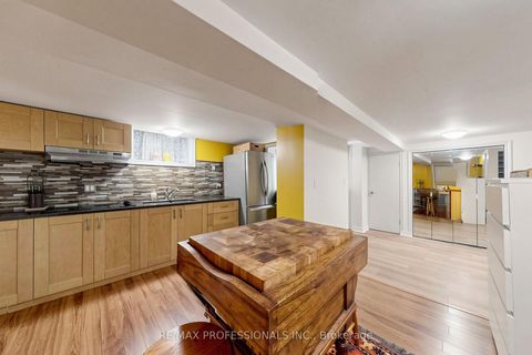 Photo 36 at 9 Annis Road, Scarborough Village, Toronto