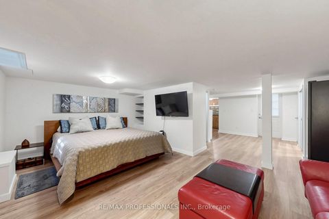 Photo 37 at 9 Annis Road, Scarborough Village, Toronto