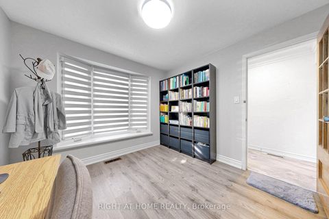 Photo 7 at 77 PEBBLEHILL Square, Agincourt North, Toronto