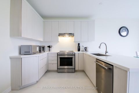 Photo 20 at 4 Cypress Point Street, Ardagh, Barrie
