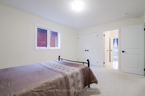 Photo 29 at 4 Cypress Point Street, Ardagh, Barrie