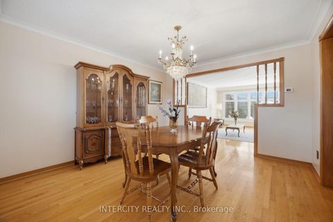Photo 8 at 146 Jules Avenue, East Woodbridge, Vaughan