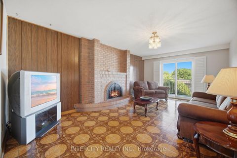 Photo 15 at 146 Jules Avenue, East Woodbridge, Vaughan