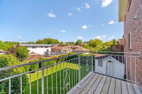 Photo 18 at 146 Jules Avenue, East Woodbridge, Vaughan