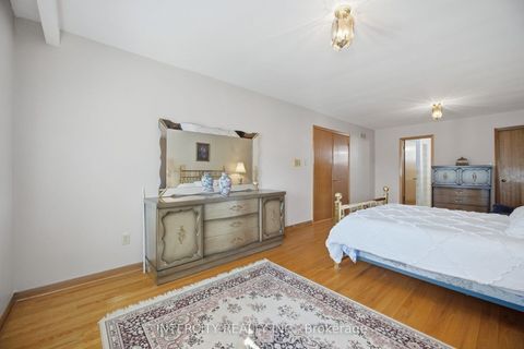 Photo 22 at 146 Jules Avenue, East Woodbridge, Vaughan