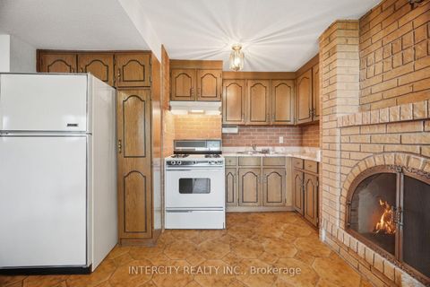 Photo 33 at 146 Jules Avenue, East Woodbridge, Vaughan