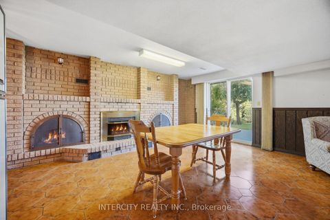 Photo 35 at 146 Jules Avenue, East Woodbridge, Vaughan