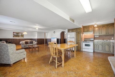 Photo 38 at 146 Jules Avenue, East Woodbridge, Vaughan