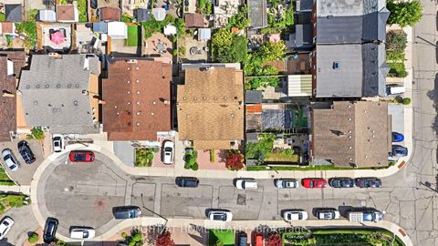 Photo 43 at 98 Beaver Terrace, Junction, Toronto