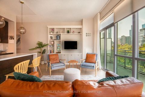 Photo 4 at 535 - 112 George Street, Moss Park, Toronto